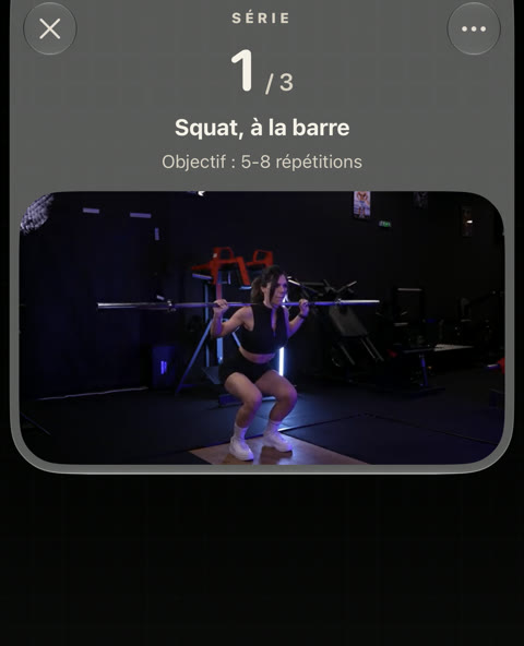 Mode séance : série 1 sur 3 au squat, avec la vidéo d'exécution